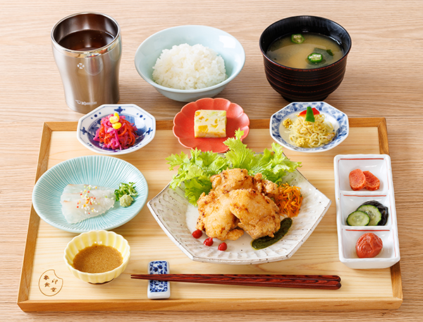 『象印御膳(鯛茶漬け付)』/出典:象印マホービン