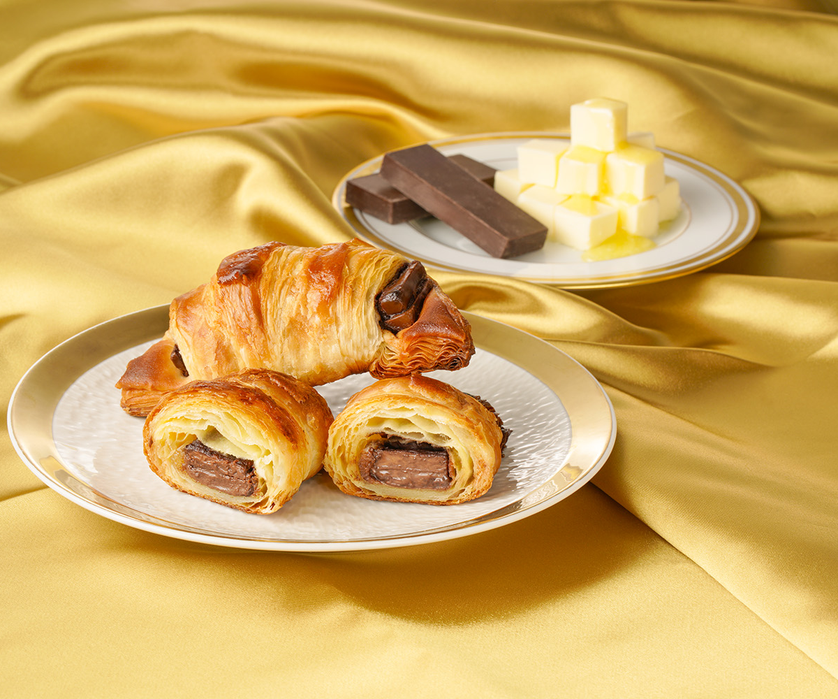 『VS王道のチョコクロ』／出典：サンマルクカフェ