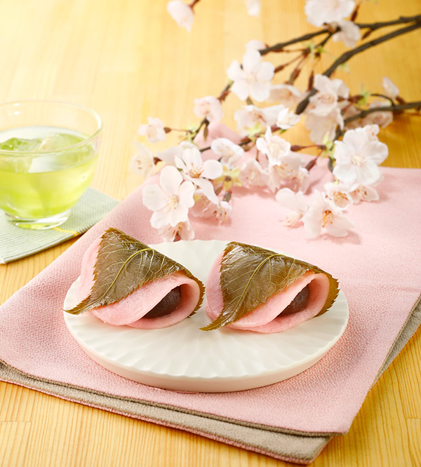 春の定番和菓子『桜餅』／出典：米屋