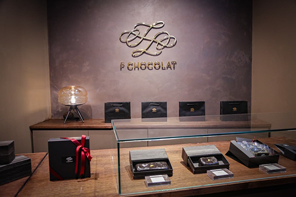 F CHOCOLAT(エフショコラ)新宿弁天町店/出典:アイフォレスト