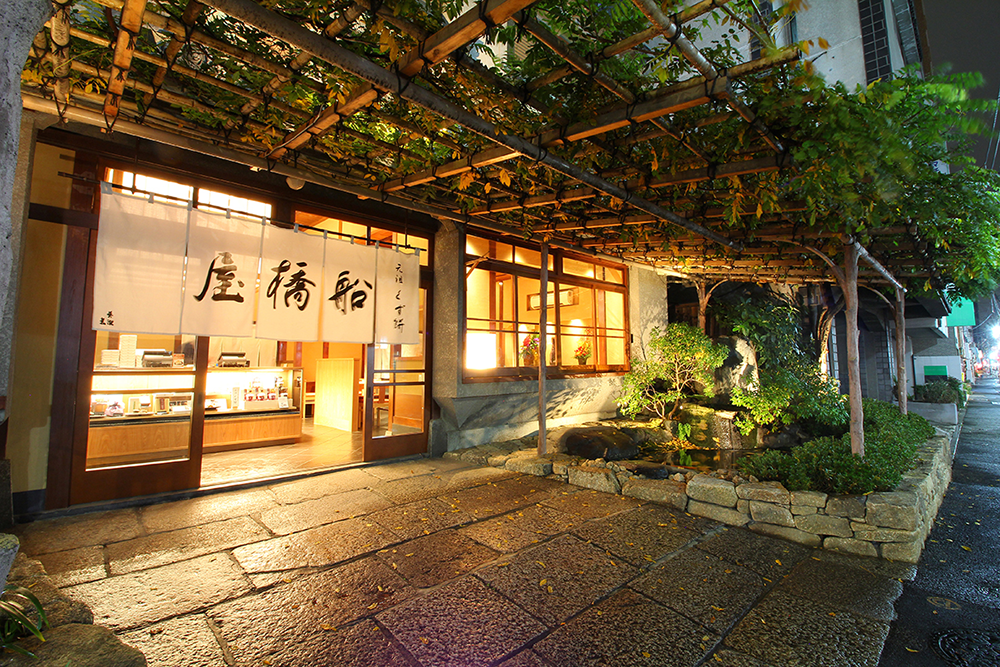 船橋屋の『元祖くず餅』／出典：船橋屋